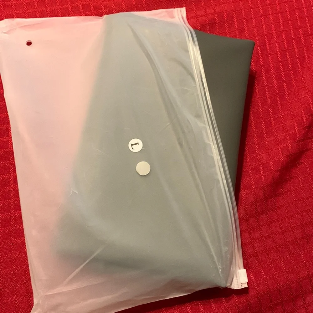 Silicone washer/dryer cover